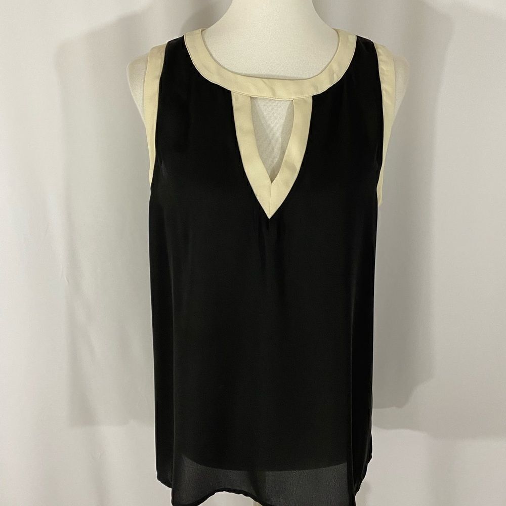 NWOT Metaphor Sleeveless Top